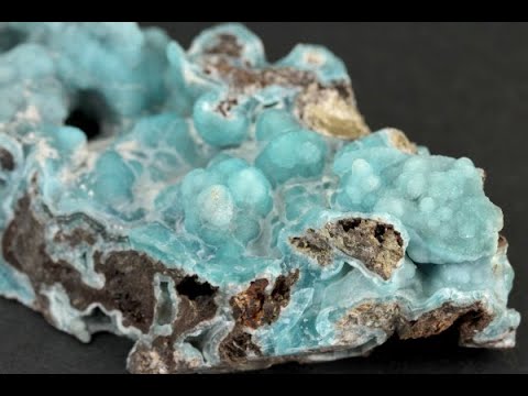 ヘミモルファイト (異極鉱) 原石 84g / Hemimorphite - YouTube