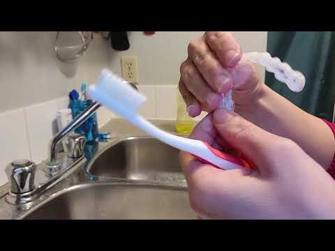 فيديو: 3 طرق لتنظيف مثبت بلاستيك