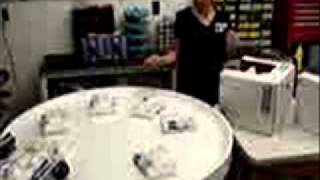 American Design and Packaging - Rotating Accumulation Table