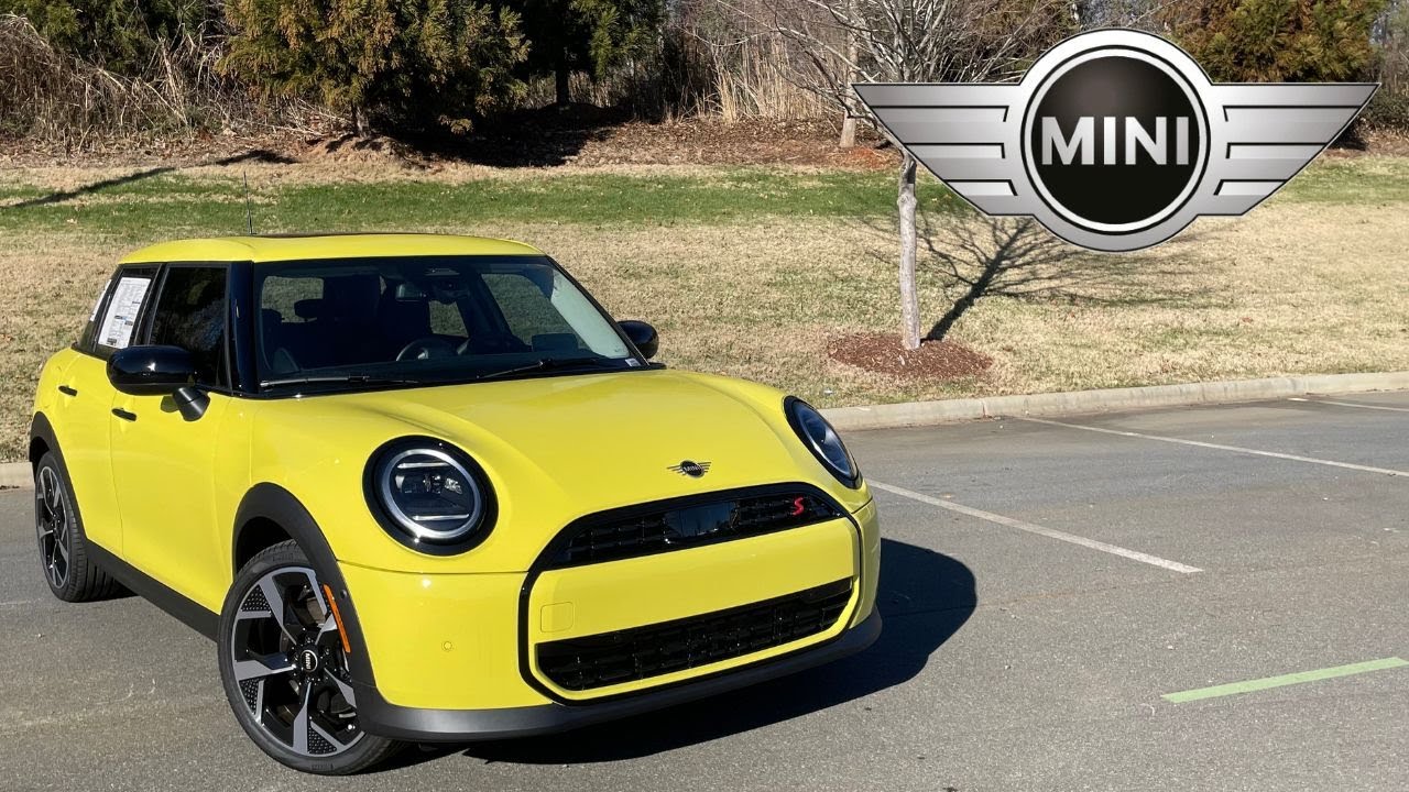 2025 Mini Cooper S Hardtop 4 Door Signature Plus: POV Start Up