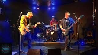 Smearless Nameless covering "In Bloom" by Nirvana live at the Corunna Road Bar.
