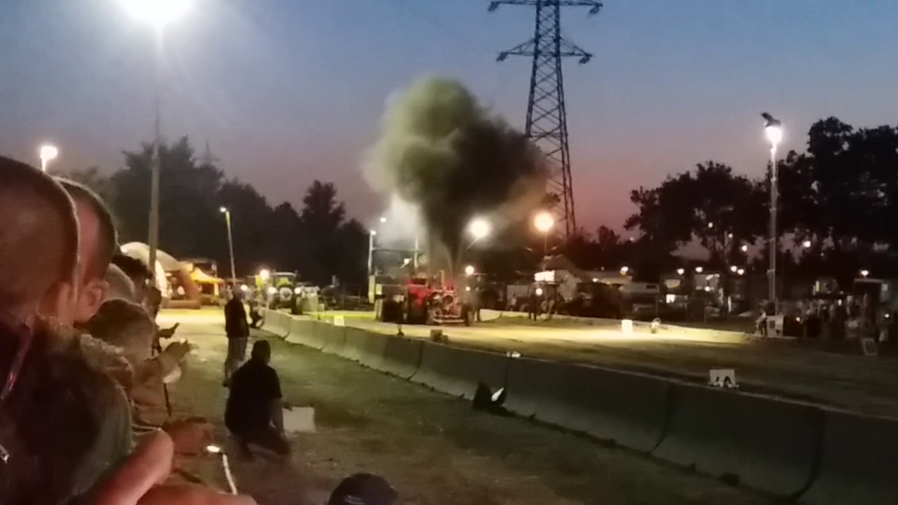 camera iphone 8 plus apk Tractor pulling Bologna 2017 attila @ qualifica libero 45
