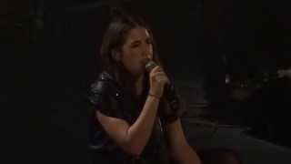 IZIA LoLA Live @u Casino de Paris