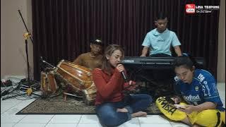 DI KANTUN TUGAS//LATIHAN BAJIDORAN//VOC NYAI LINA&RISMA with @Tedi_yaman