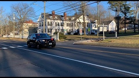 Farmington Police Unmarked Police Interceptor Responding Code 3 With Yelp!