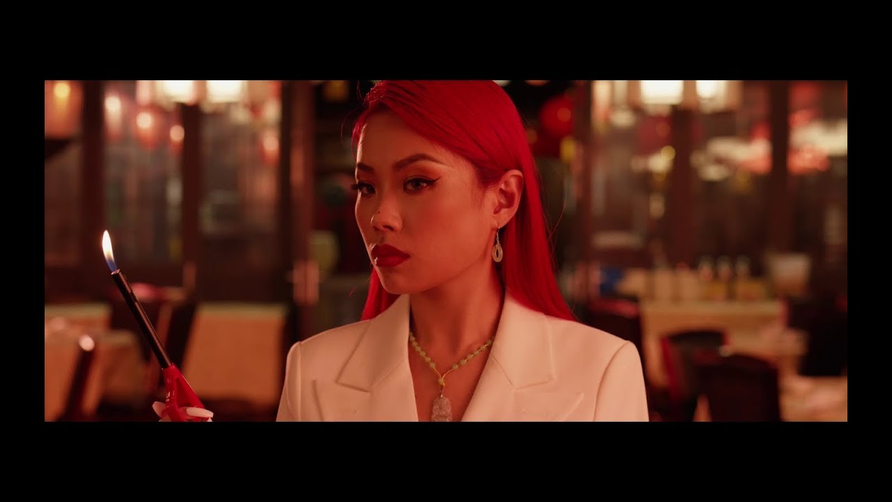 Vinida Weng - 煎蛋 (feat. Dough-Boy) [Official Music Video] - YouTube