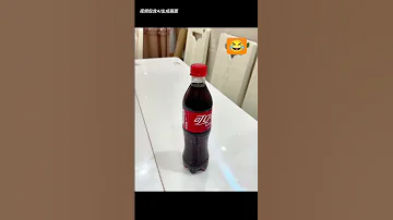 زجاجة الكاكولا تهرب من النار ههههه 