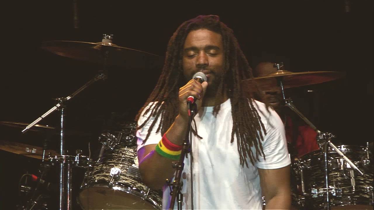 The Wailers perform "Exodus"  