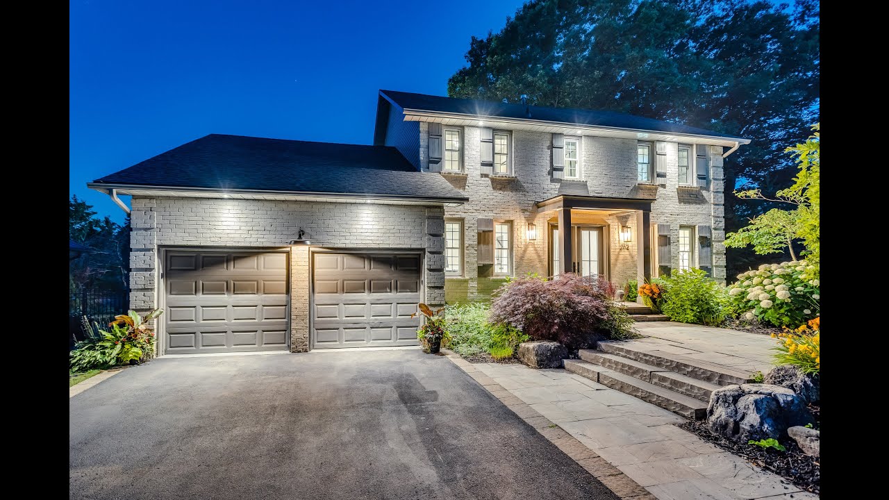 Magnificent Lakeshore Oakville Home 262 Vinova Ct., Oakville YouTube