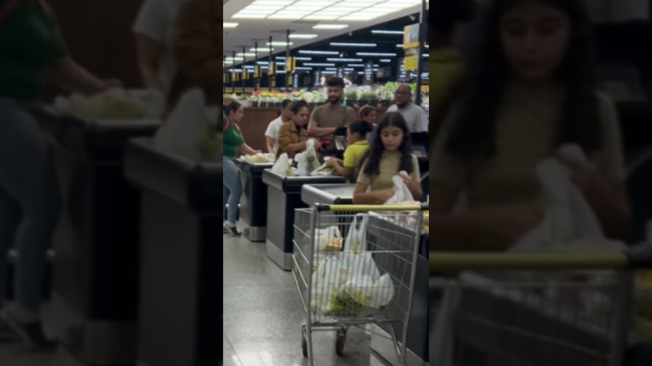 #walkingdownthestreet