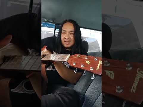 Gitar Yamaha, M nya 2