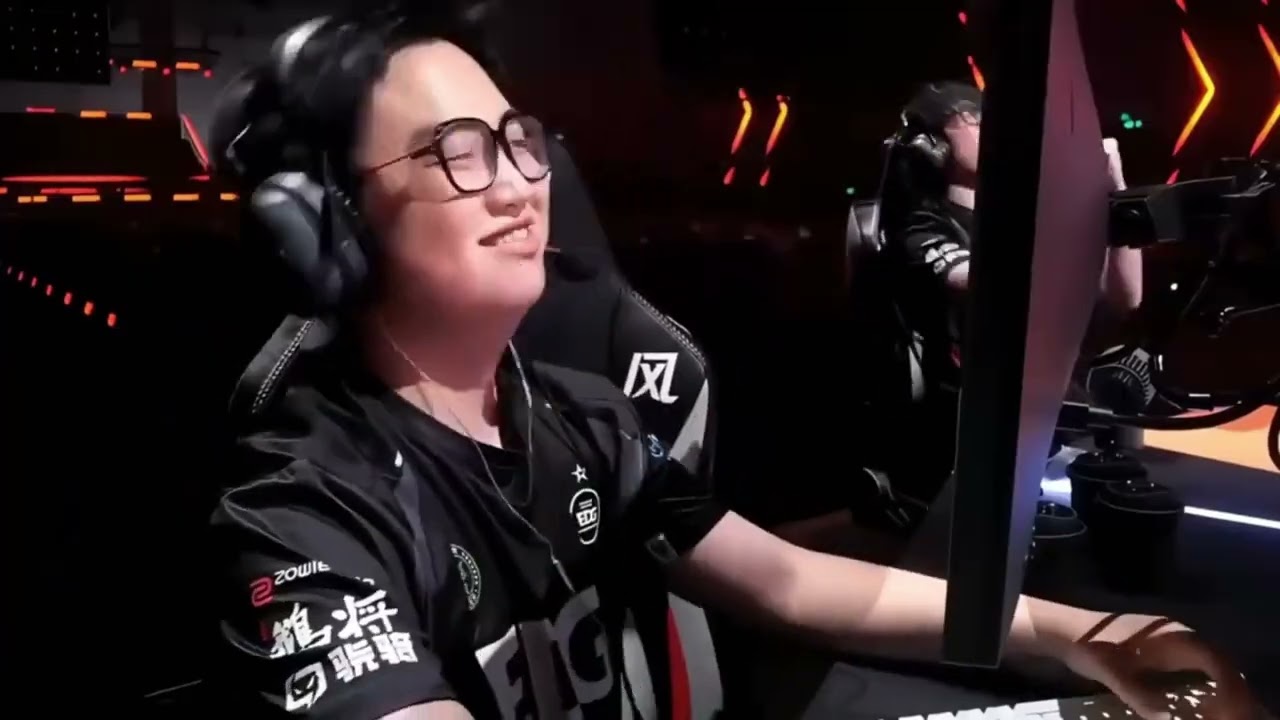 要想不被Elo，满地找洞不K头！ #无畏契约 #valorant #游戏解说