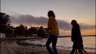 Keindahan Panorama Alam - Senja di Pantai Parangtritis Yogyakarta