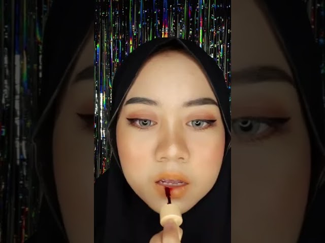 Tutorial Ombre Lips ala MUA class=