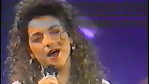 [Rare] Gloria Estefan Don't Wanna Lose You (live) 1989 (part 1 of 3)