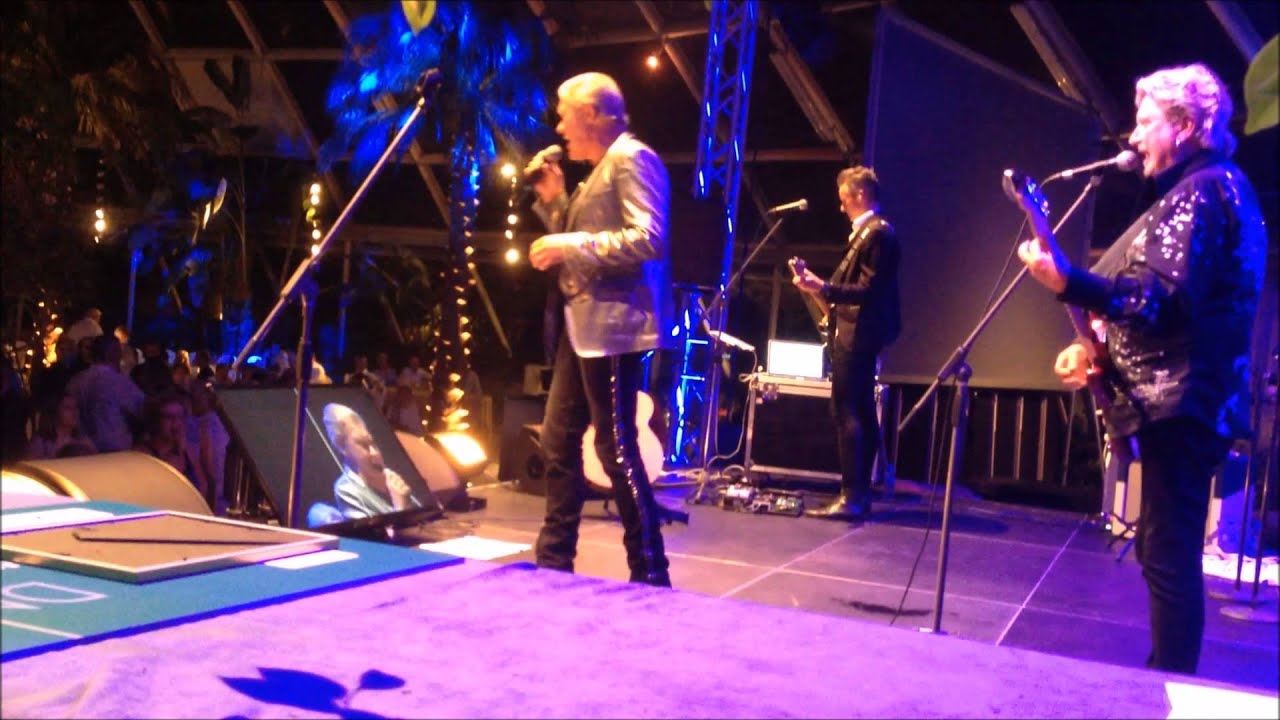 Johnny Logan and the Band live at Doom YouTube