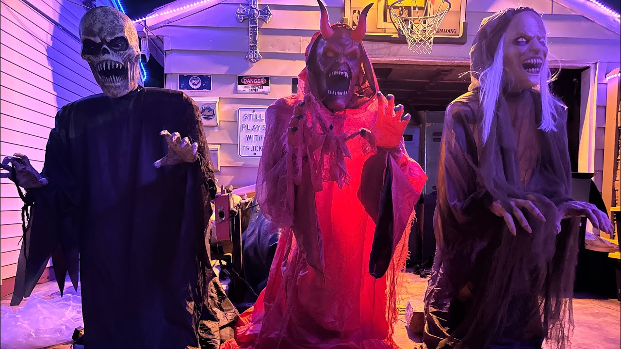 Mr. Dark vs Hellspawn vs Towering Tallulah set up