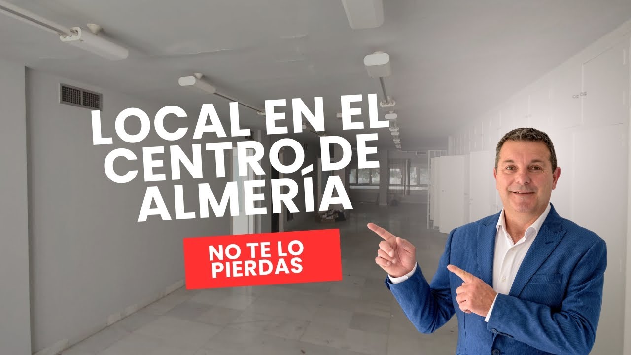 Local comercial en venta en el centro de Almería — 215 m² amplios y luminosos 💼✨