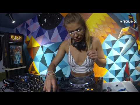 Hanna - Live @ Radio Intense 14.06