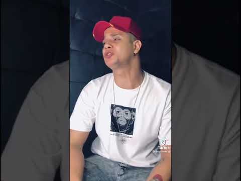 يابا خدنى جوا حضنك نفسى احكى كلام كتير نفسى يابا بجد اقولك على اللى شفته من السنين امين خطاب