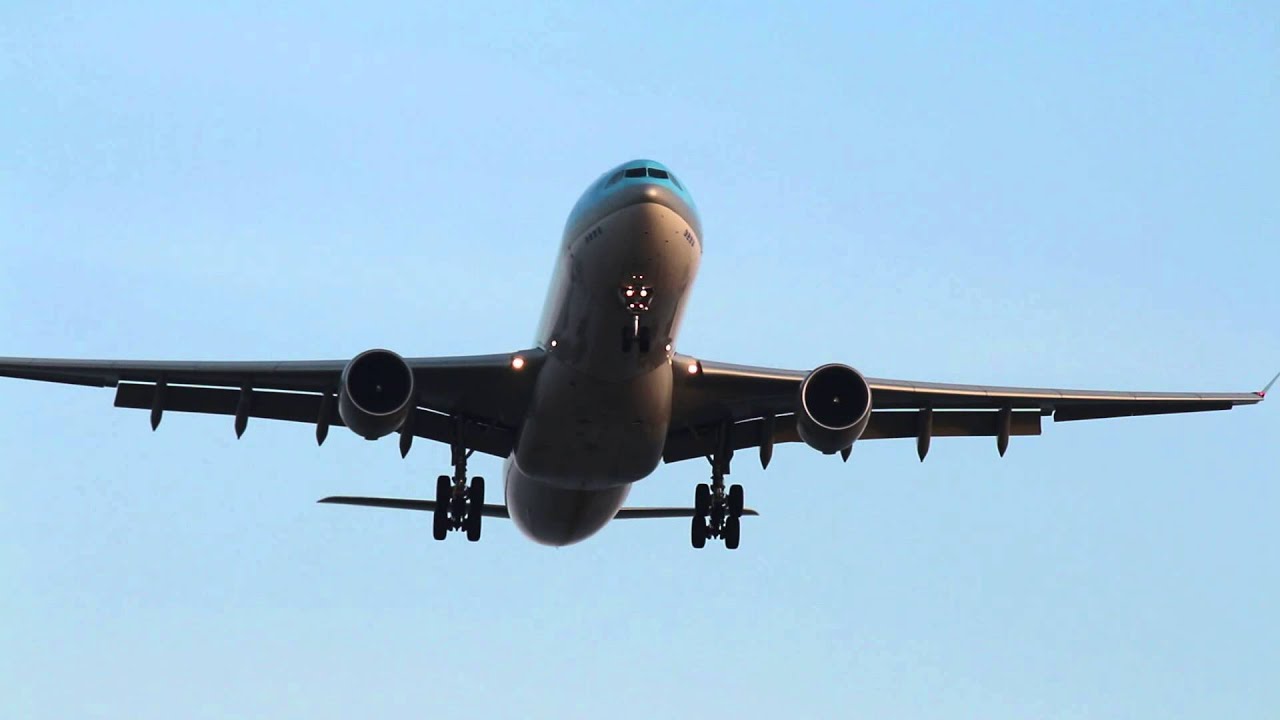 KE122 Sydney - Incheon KoreanAir AIRBUS A330-300 HL8002