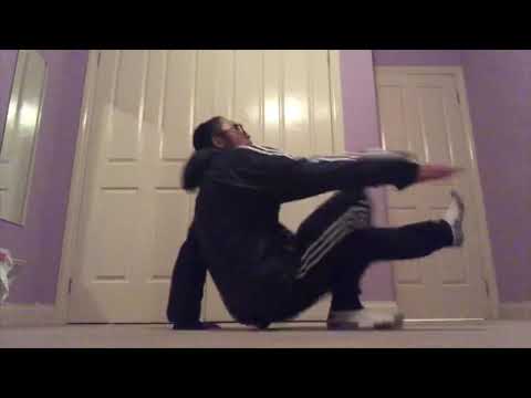 me doing Kazotsky Kick for a Talent quest #savetf2