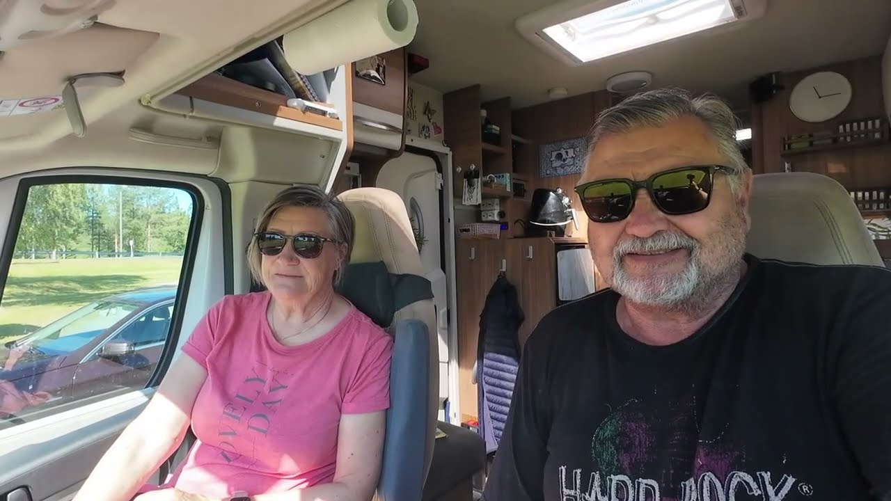 KESÄMATKALLA SUOMESSA osa 12 ⎜ Suomussalmelta Kuhmon kautta Jämäsjärvelle paarmojen syötäväksi