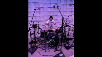 Thumbnail of Travis Barker Playing drums