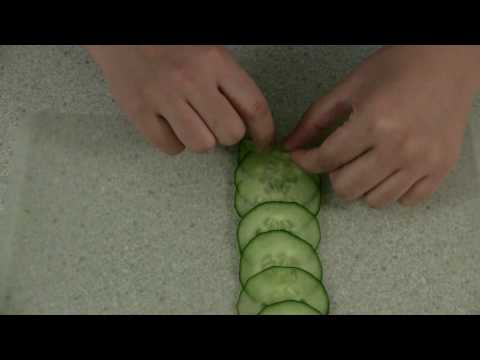 Video: How To Make A Rose From A Cucumber