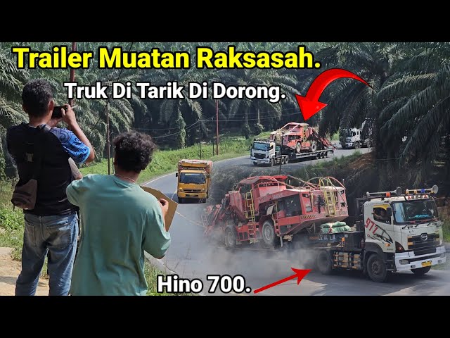 Truck Trailer Ber'muatan Raksasah Di Tanjakan Bukit Kodok.Truck Di Tarik Di Dorong,Trailer Menanjak. class=