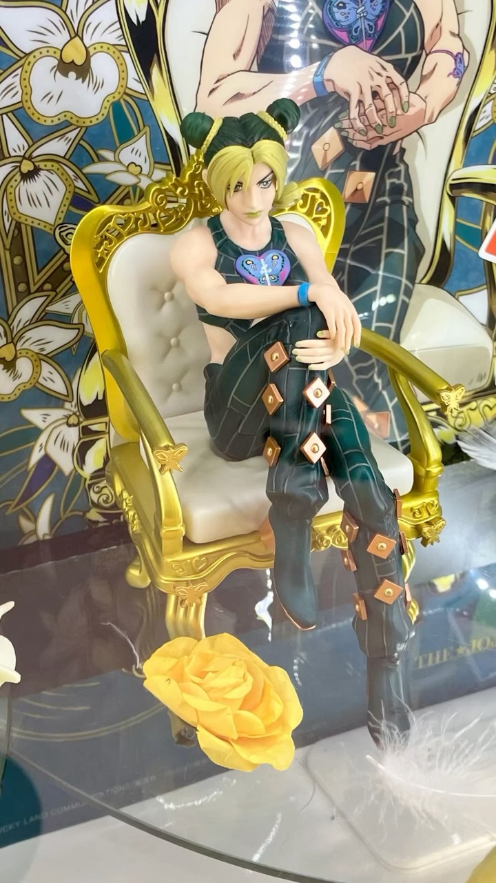 ジョジョ ジョジョワールド ジョルノ 承太郎 ジョセフ ジョナサン 一番くじ ジョナサン、ジョセフ、承太郎、仗助、ジョルノ、徐倫のフィギュアが