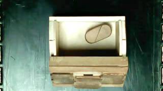 This is a video of a puzzle box that was built based upon the plans located at: www.homemadepuzzles.co.uk Thank you to Bruce 