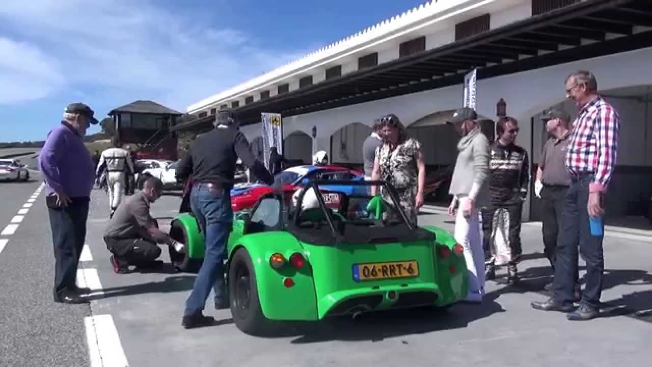 2015 03 07 met Donkervoort op het Ascari circuit in Spanje