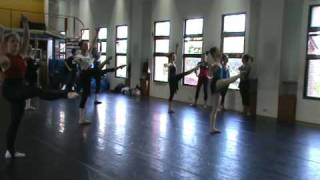 1027 Pirouette, ladies