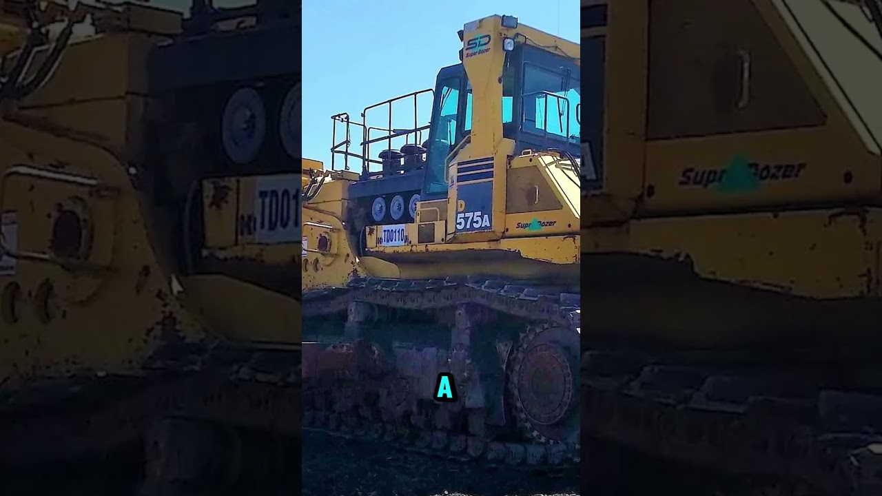 THE KOMATSU D575A – THE WORLD’S BIGGEST BULLDOZER 🚜🌍
