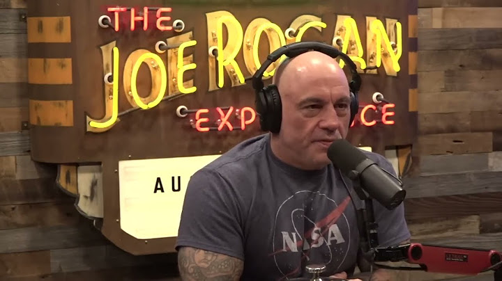 Mel Gibson and Joe Rogan discuss cancer treatment | JRE Podcast