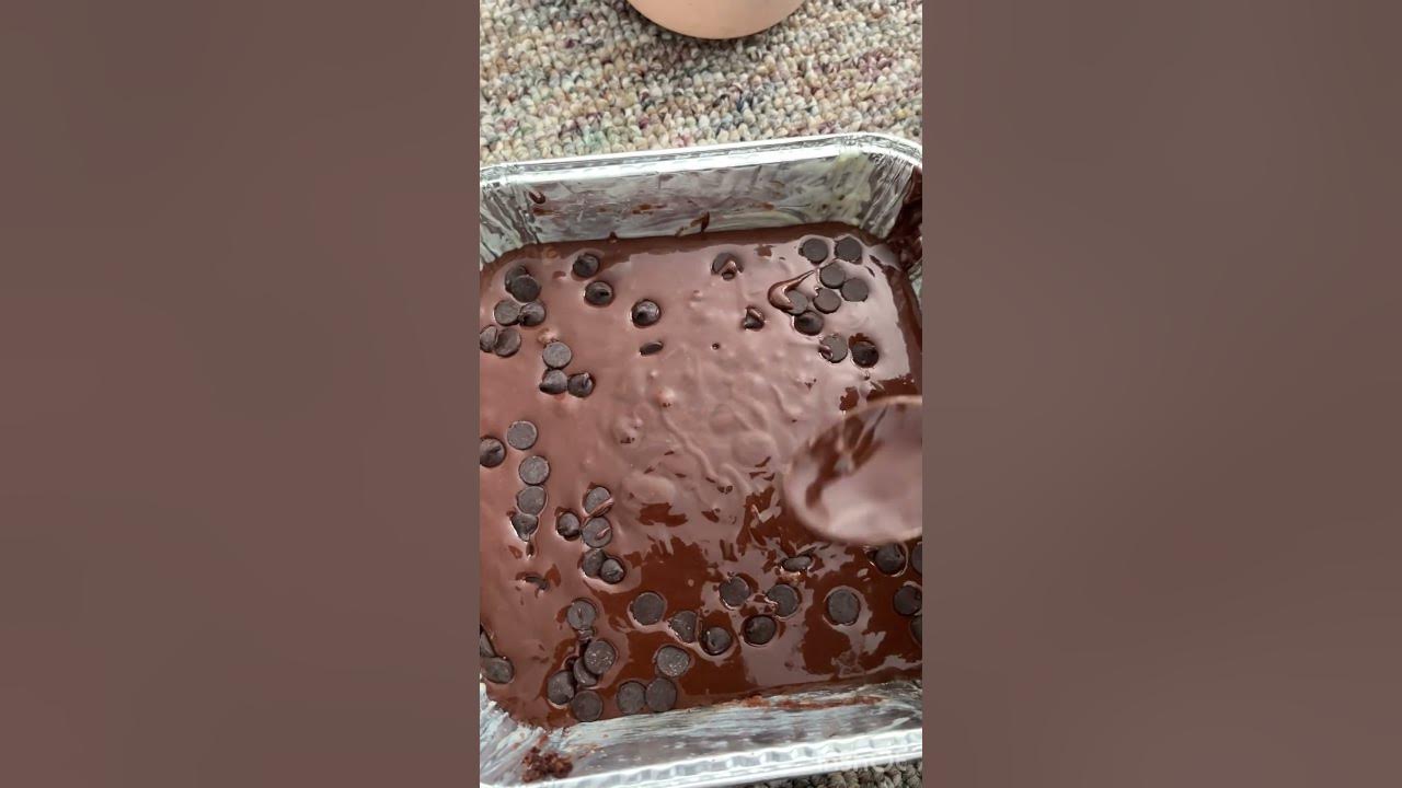 easy-to-make-microwave-cake-shortsvideo-youtubeshorts-yummy-cooking