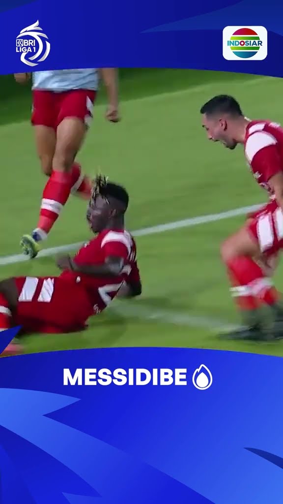 Memang sangat merepotkan, akhirnya Sidibe berhasil cetak gol untuk Persis! #shorts #liga1