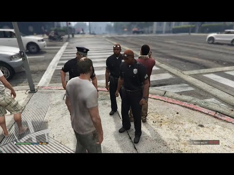 GTA 5: Trevor Taunting Cops 5!