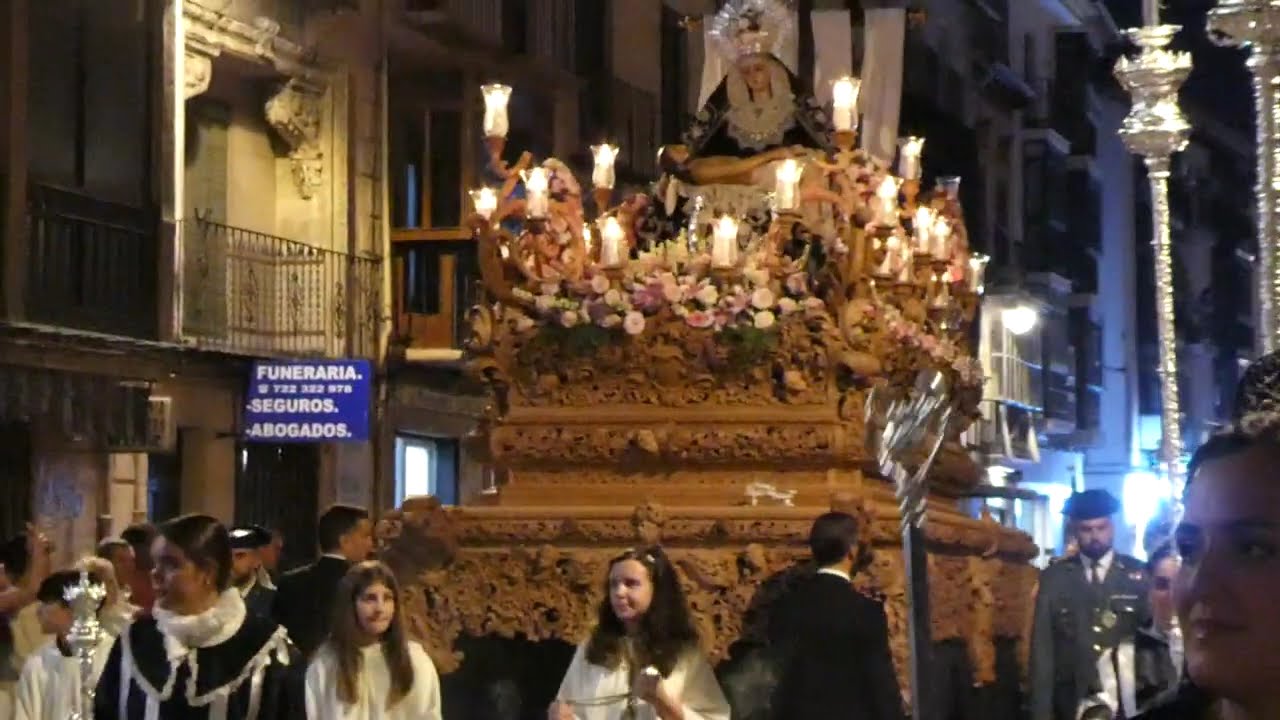 244 PROCESION DE LA VIRGEN DE LAS ANGUSTIAS ALCALA LA REAL 8-9- 2024 EN CARRERA DE LAS MERCEDES