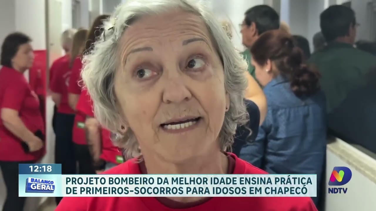 Bombeiro da Melhor Idade ensina primeiros socorros a idosos em Chapecó - Foto