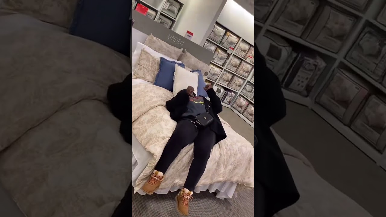 Mama Lolo was Feeling the Beat! 🎶 