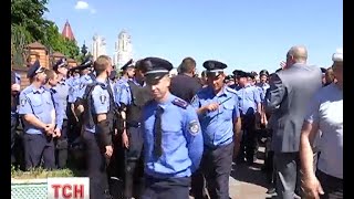 Гей-парад у Києві швидко завершився через масові провокацій