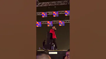 كان نفسي ساعتي متمشيش ويجز من حفله فاميلي بارك 