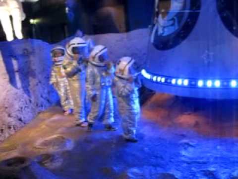 體驗太空漫步