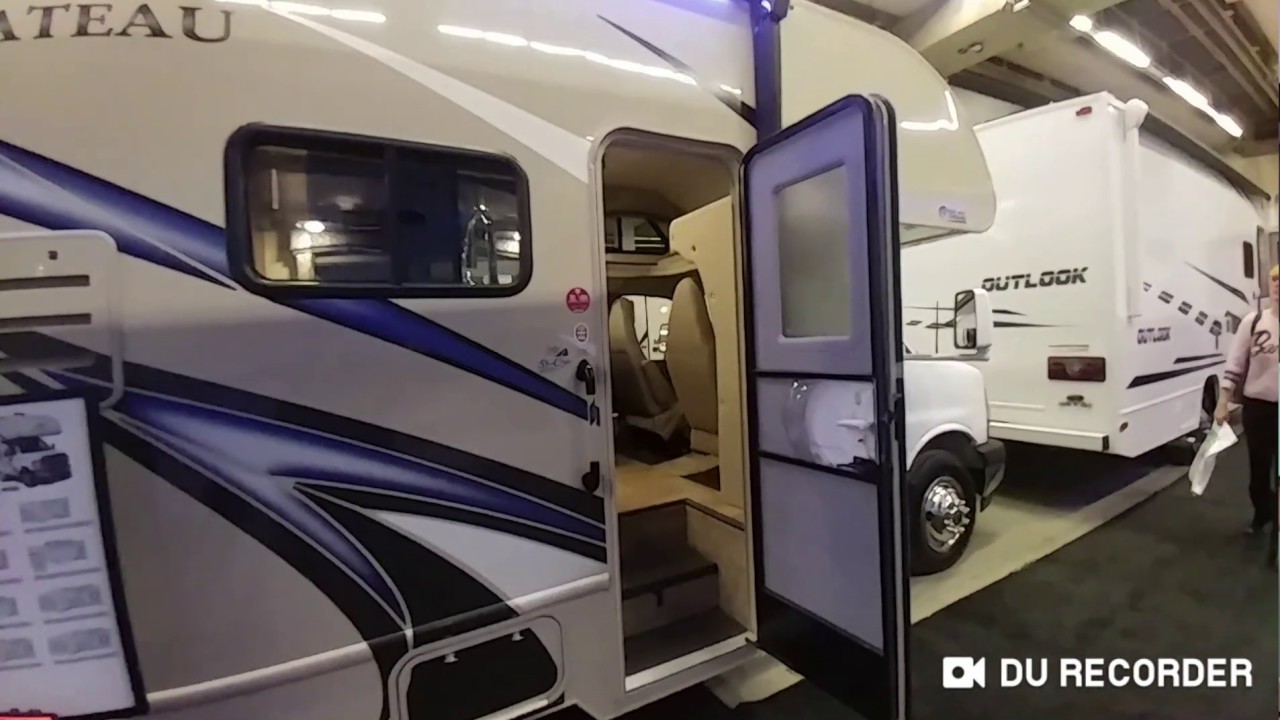 Salon du VR 2019 de Montréal. Motorisé classe C thor château. Camion chevrolet. Motor home Salon du VR 2019 de Montréal. Motorisé classe C thor château. Camion chevrolet. Motor home