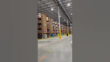 This Is How Amazon Warehouse Looks Like Amazon Reels Canada 