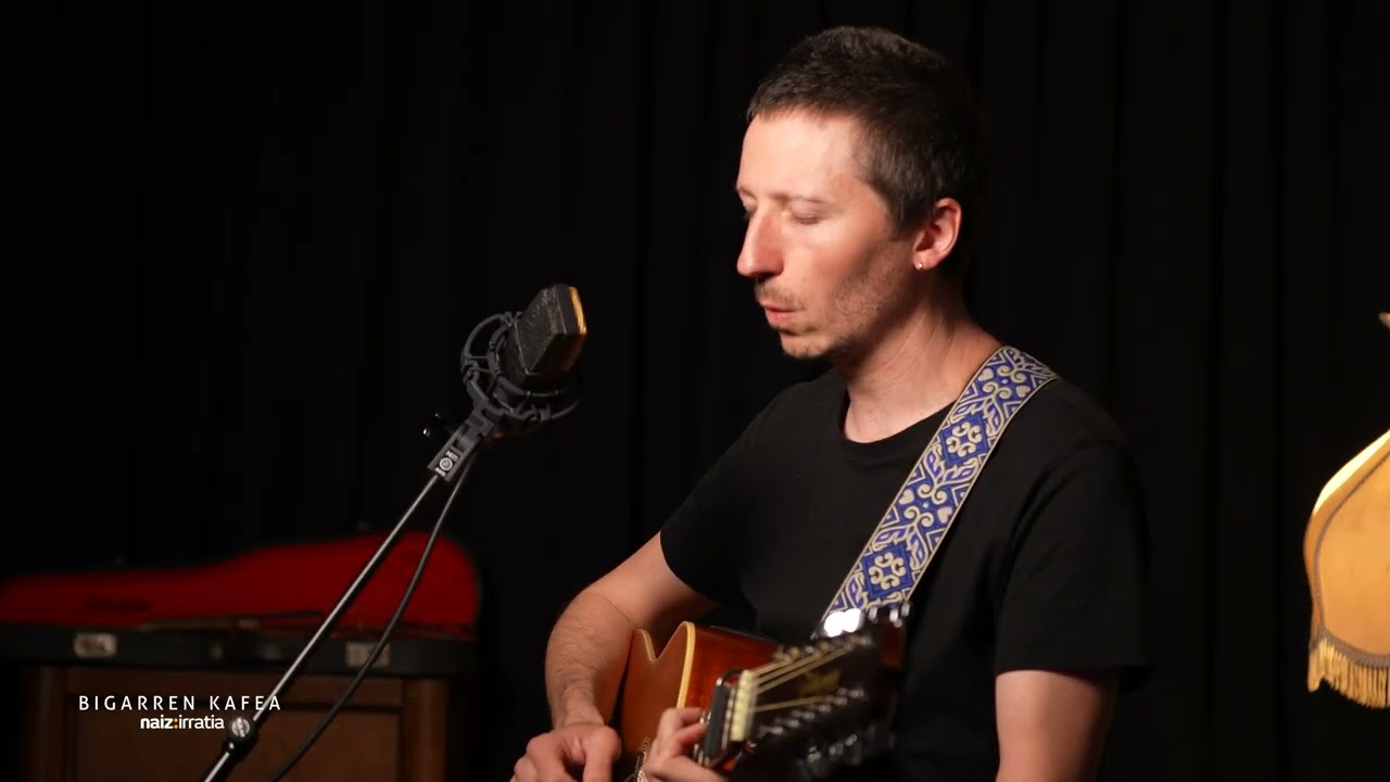 XAK - METEOAZ | BIGARREN KAFEA