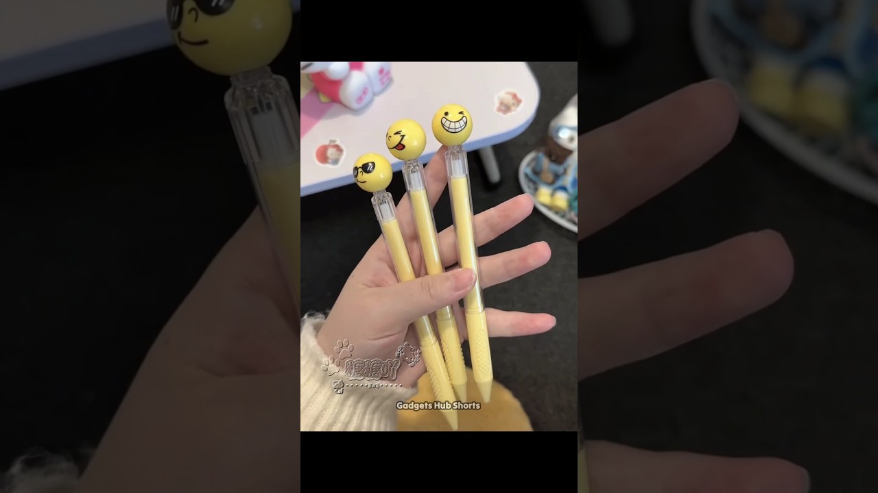 I Bought This Unique CUTEST Emojis Spinner Pens 😍🥰 Cool Stationery Items for Students 