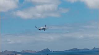 TAP AIRBUS A320-214. LANDING WITH WIND at Madeira Airport.
